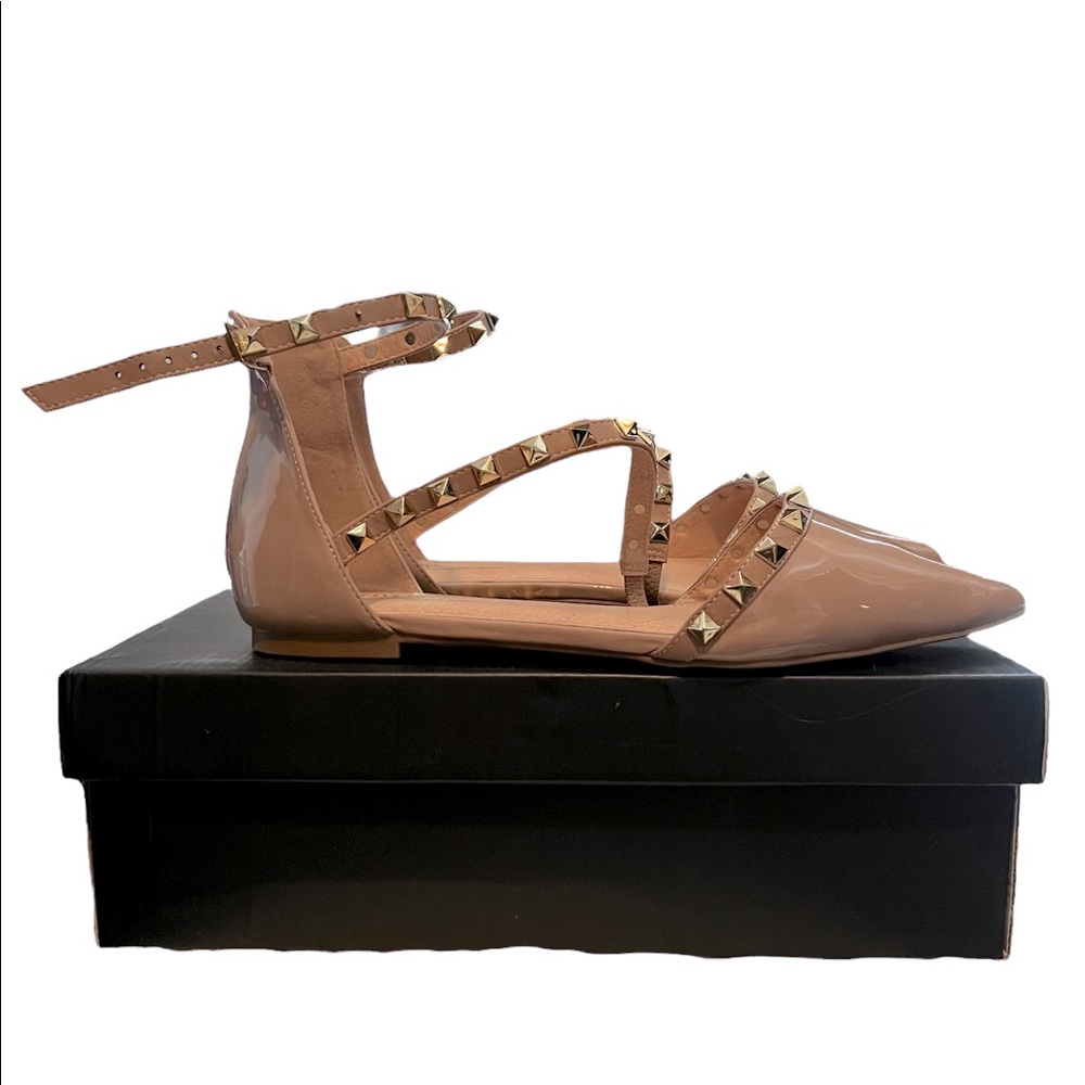 Olivia Jaymes Valley Nude Patent Studded Flats